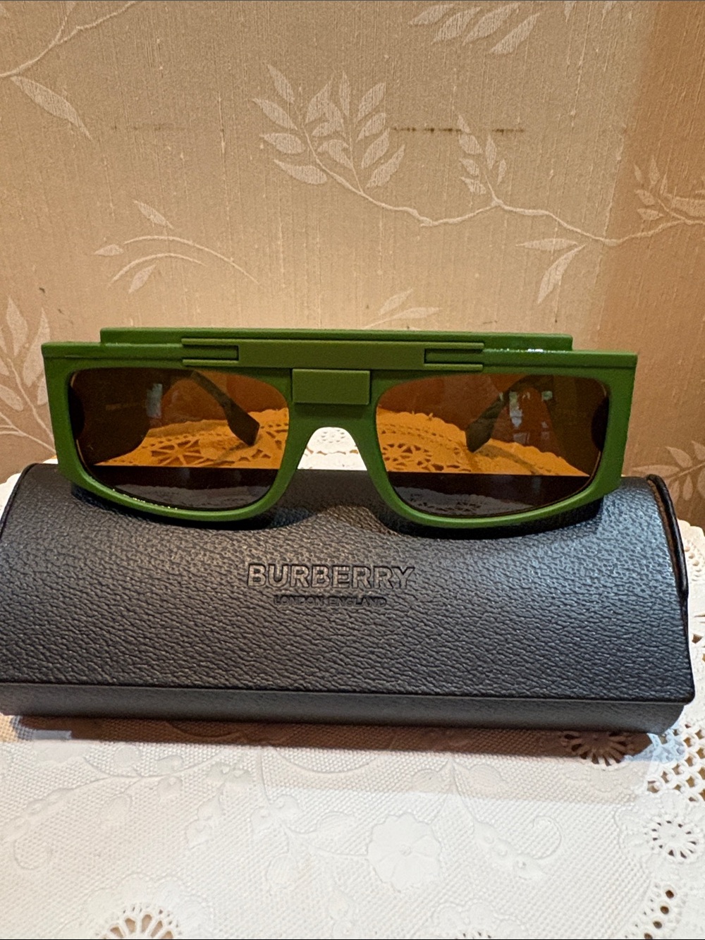 Burberry Matte Green Oversized Rectangular Sunglasses with Amber Lenses